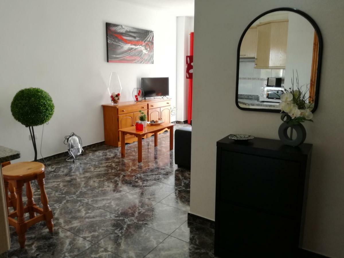 Piso Con Vistas Al Mar Y Al Teide Apartment Guia de Isora  Bagian luar foto