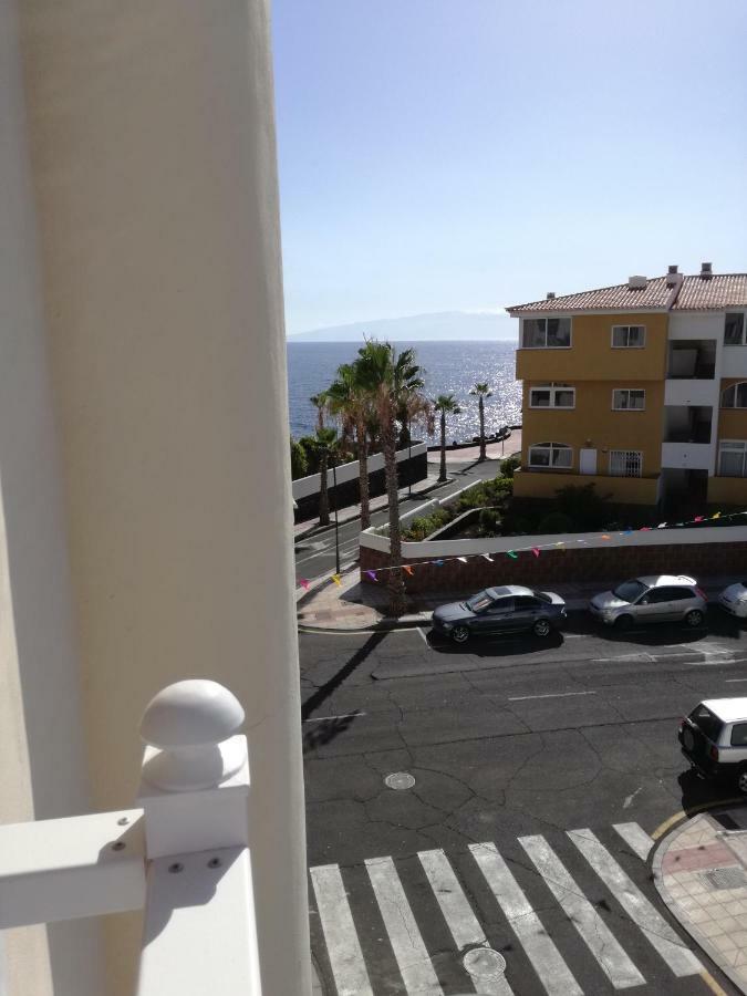 Piso Con Vistas Al Mar Y Al Teide Apartment Guia de Isora  Bagian luar foto